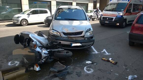 lissone incidente scooter auto via carducci mb