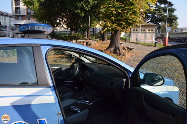 polizia-stato-volante-mb