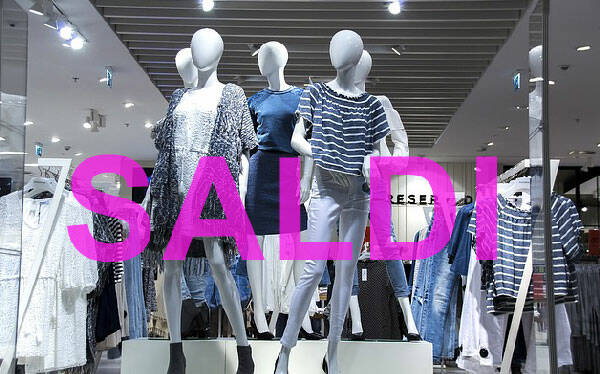 saldi-shopping-vetrina-sconti-free-web