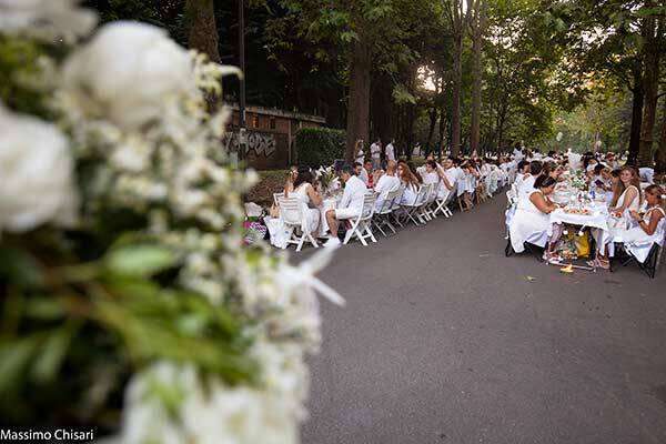 Monza-cena-in-bianco-giardini-reali-eleganza-recupero-ambientale12-mb