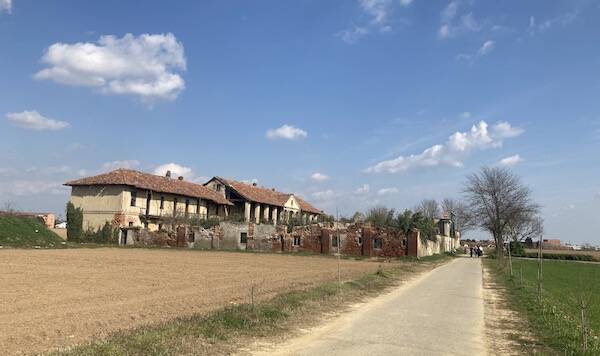 vimercate-via-santa-strada-cavallera-cascina-mb