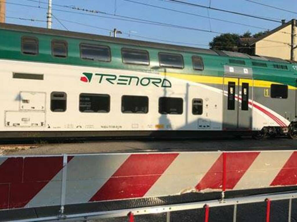 Treno-Trenord-1mb