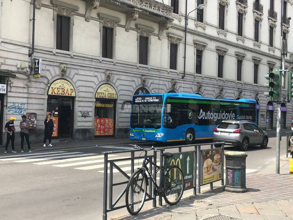 Centro Monza bus mb