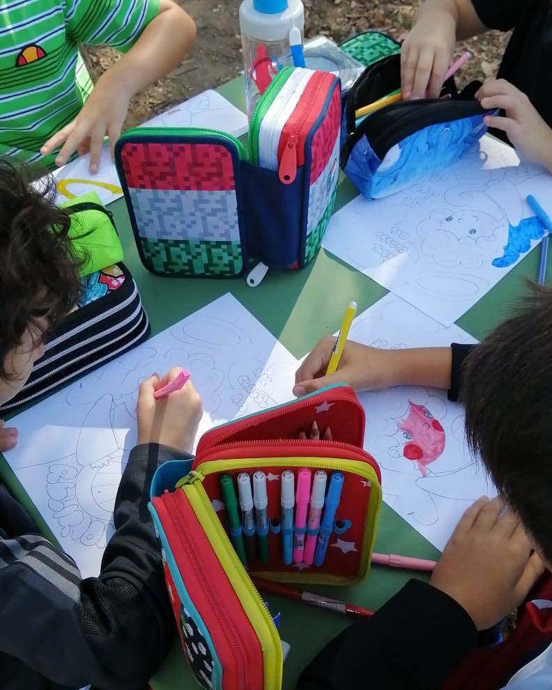 scuola primaria tolstoj desio arredi in giardino