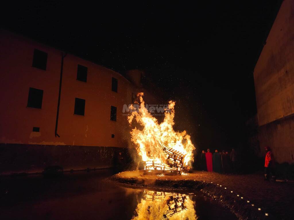 Falò di Sant'Antonio 2023 Vimercate  mb