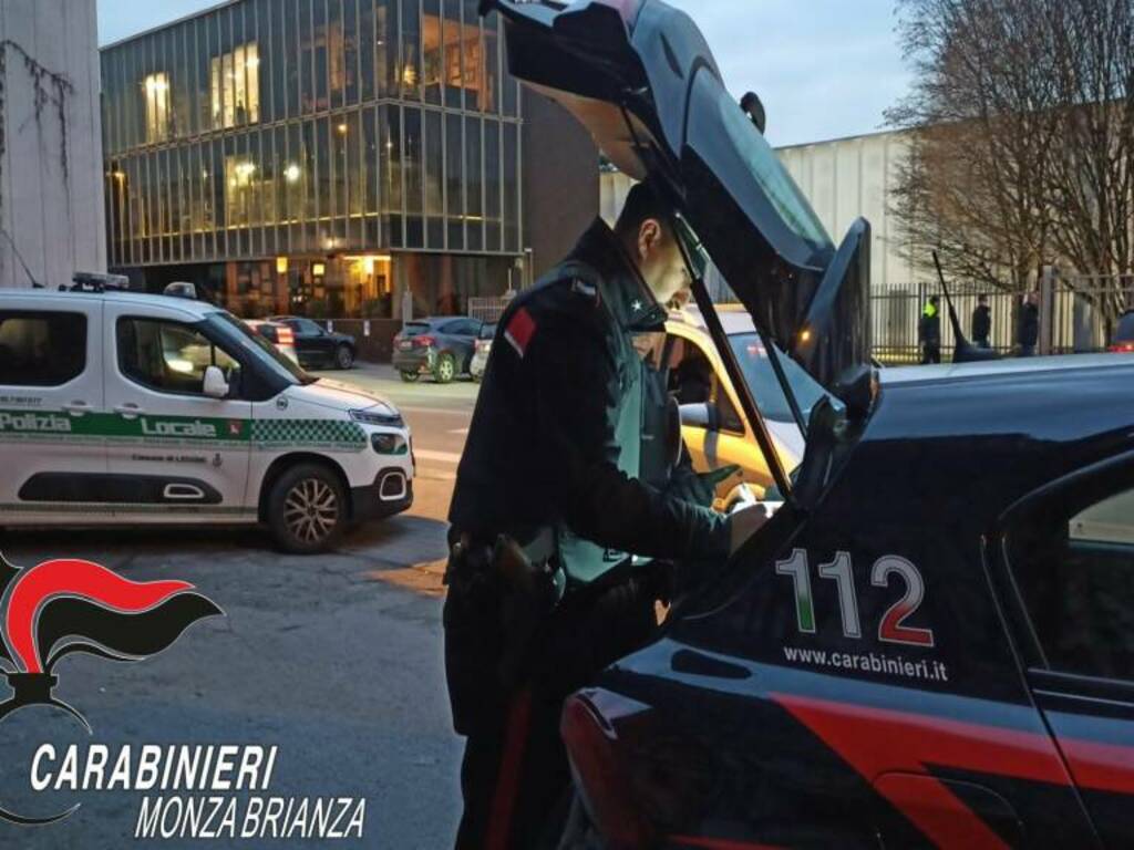 Controlli dei Carabinieri alla stazione di Carnate: denunce e segnalazioni  - Prima Monza