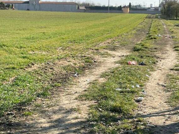 Discarica a cielo aperto ripulita, Busnago