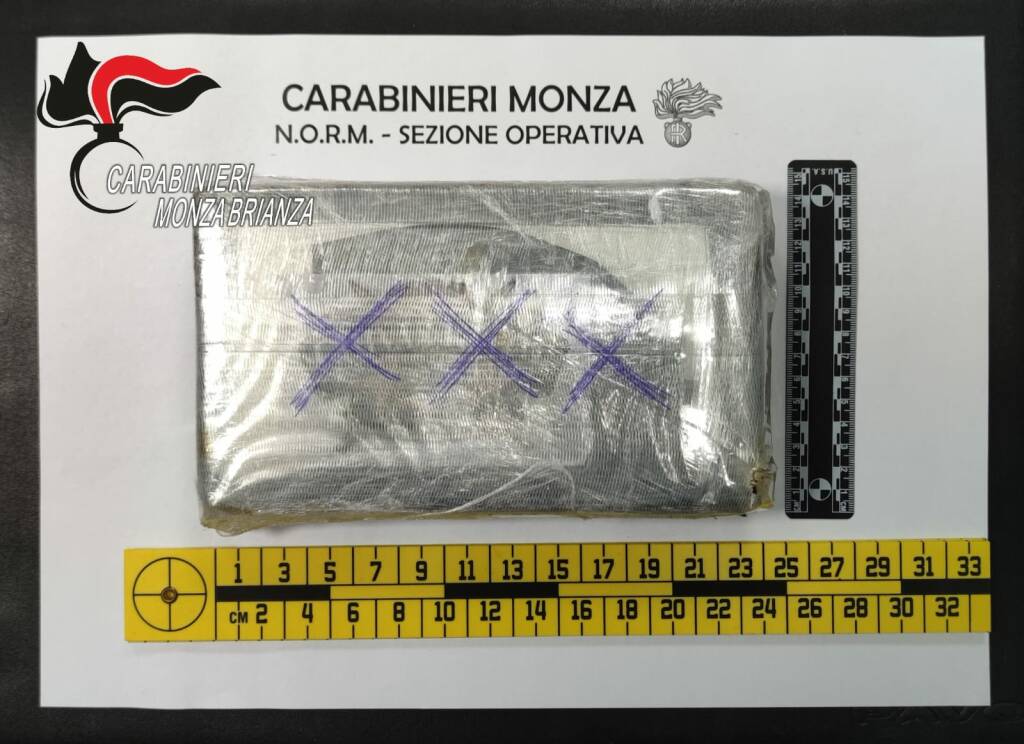 seveso cocaina carabinieri monza