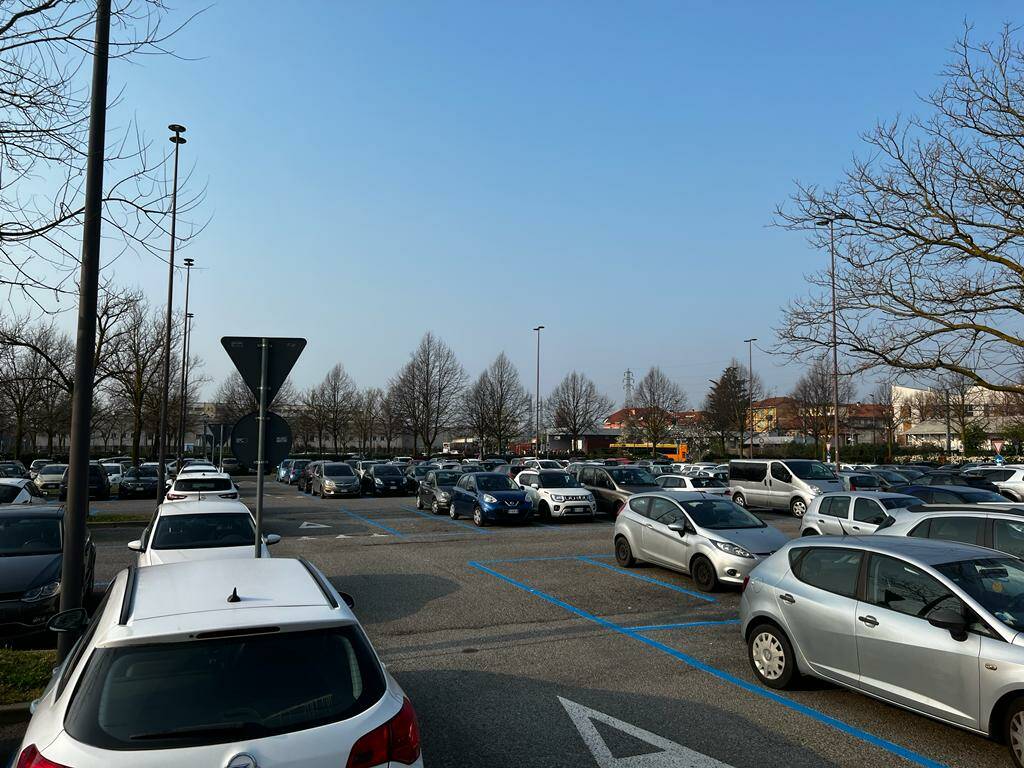 Parcheggio pagamento centro Monza