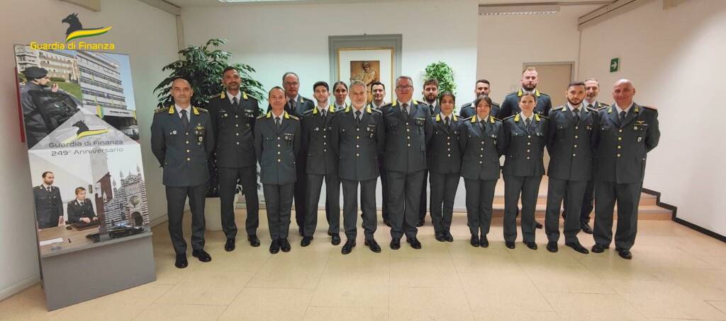 guardia di finanza monza