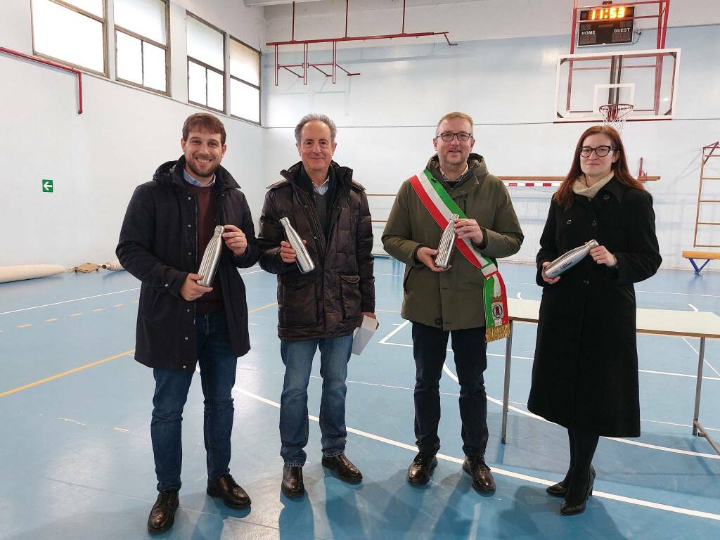 borracce alle scuole secondarie di Giussano