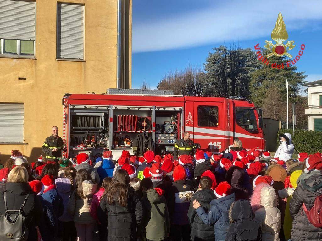 vigili del fuoco visita scuola lazzate