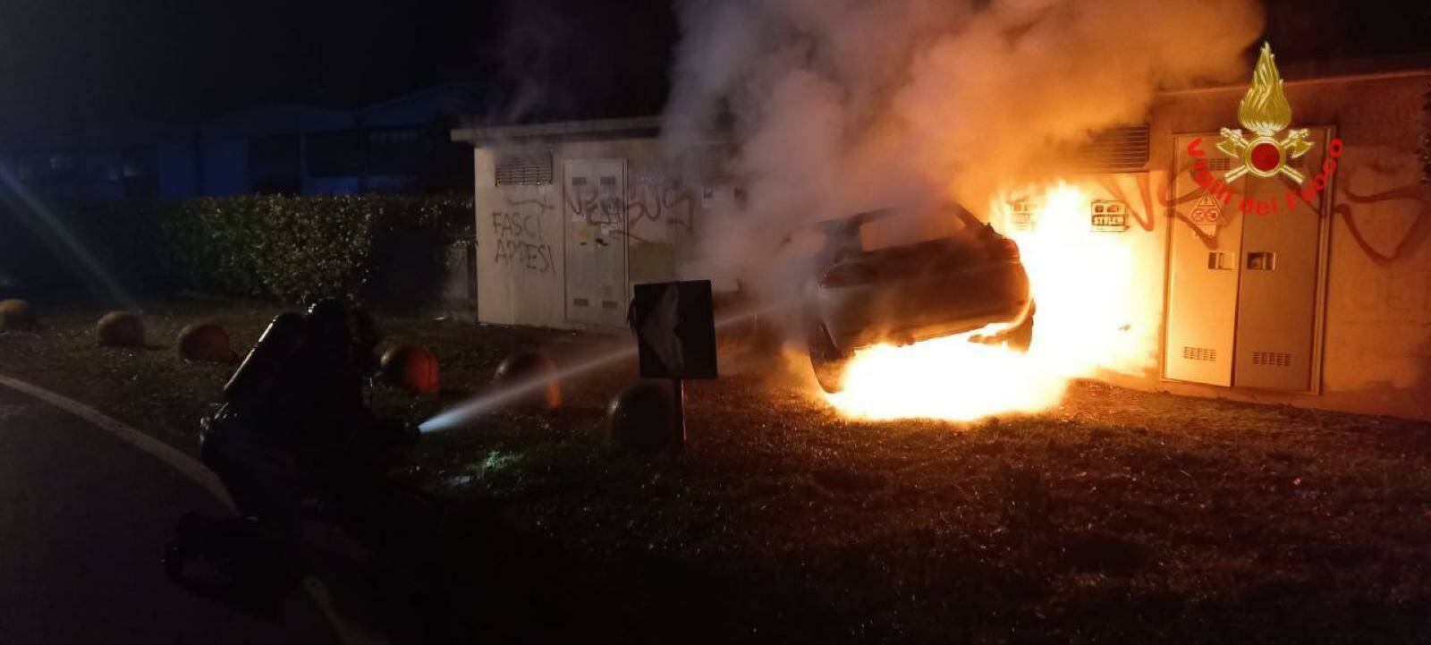 aicurzio incidente auto incendio