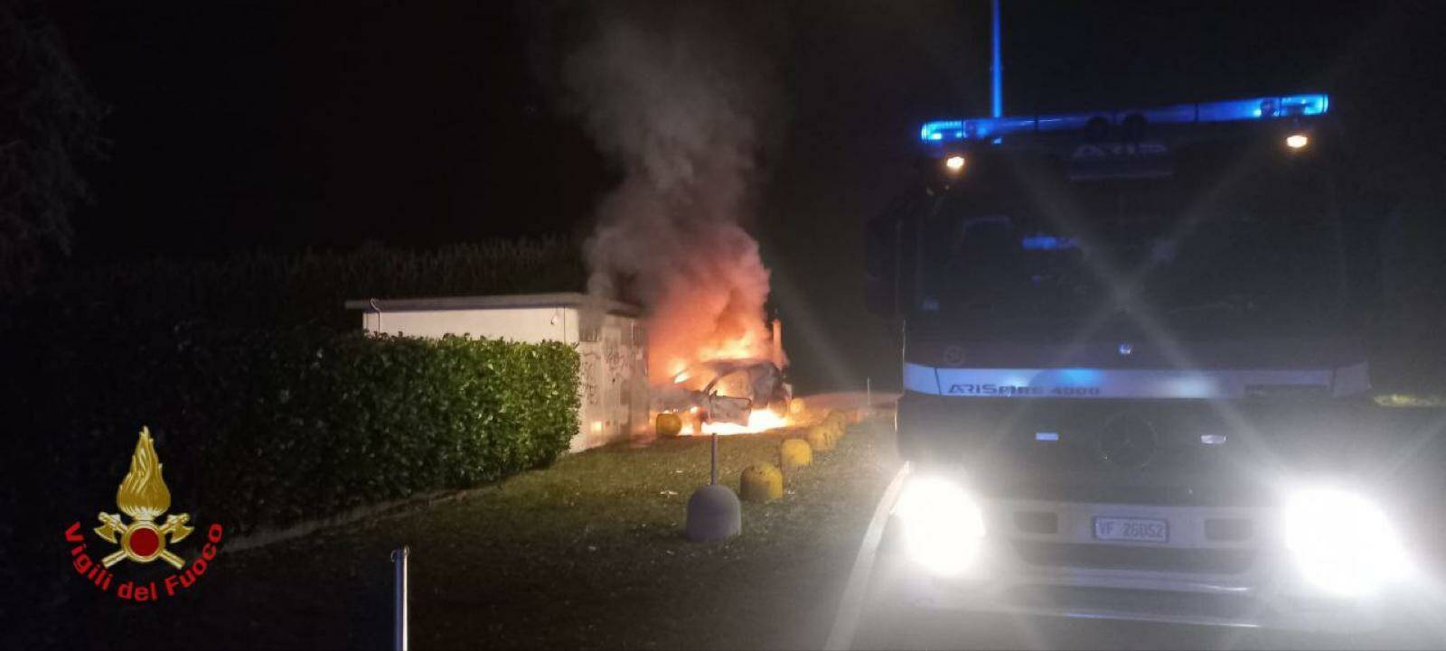 aicurzio incidente auto incendio