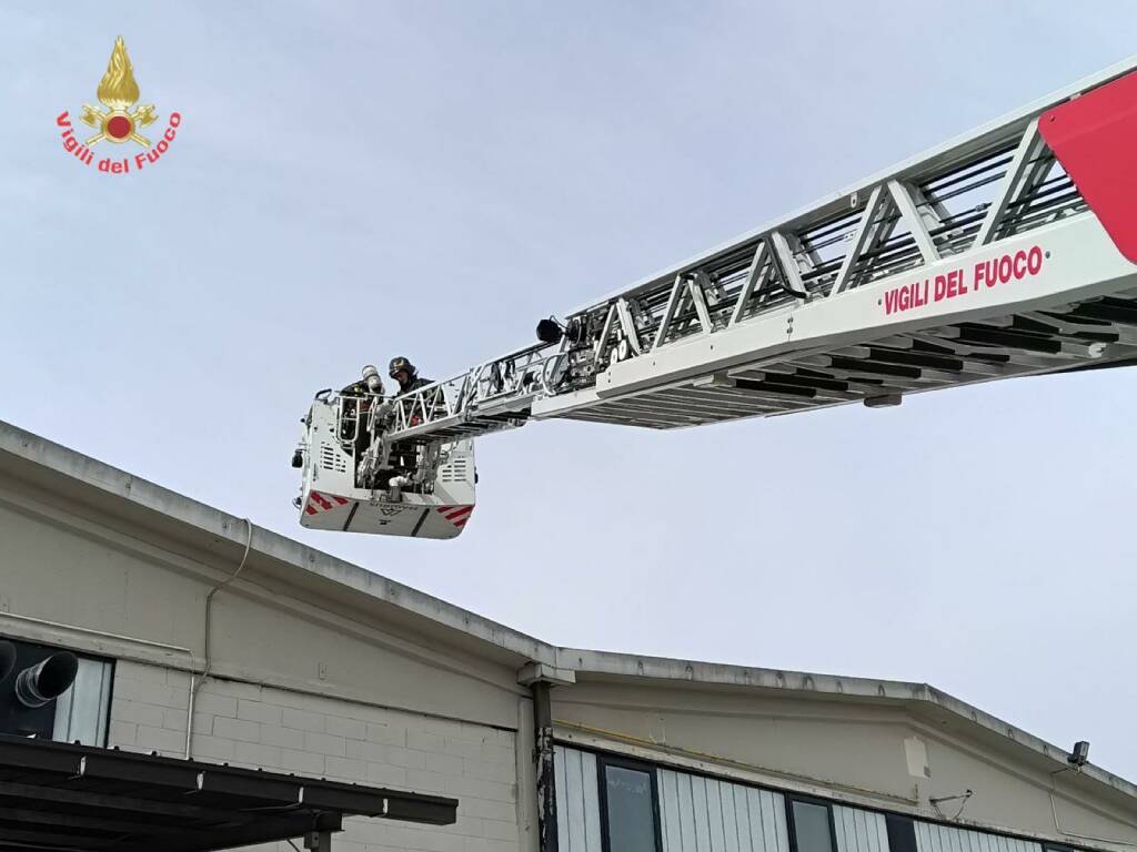 incendio cascina Restelli