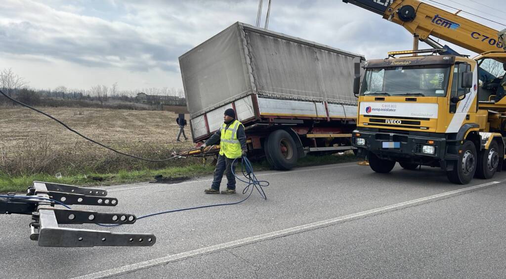 incidente sp2 camion