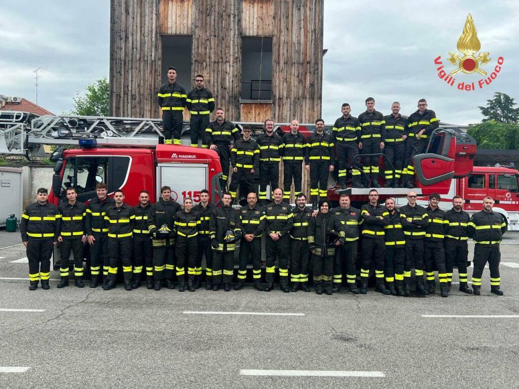 monza vigili del fuoco volontari