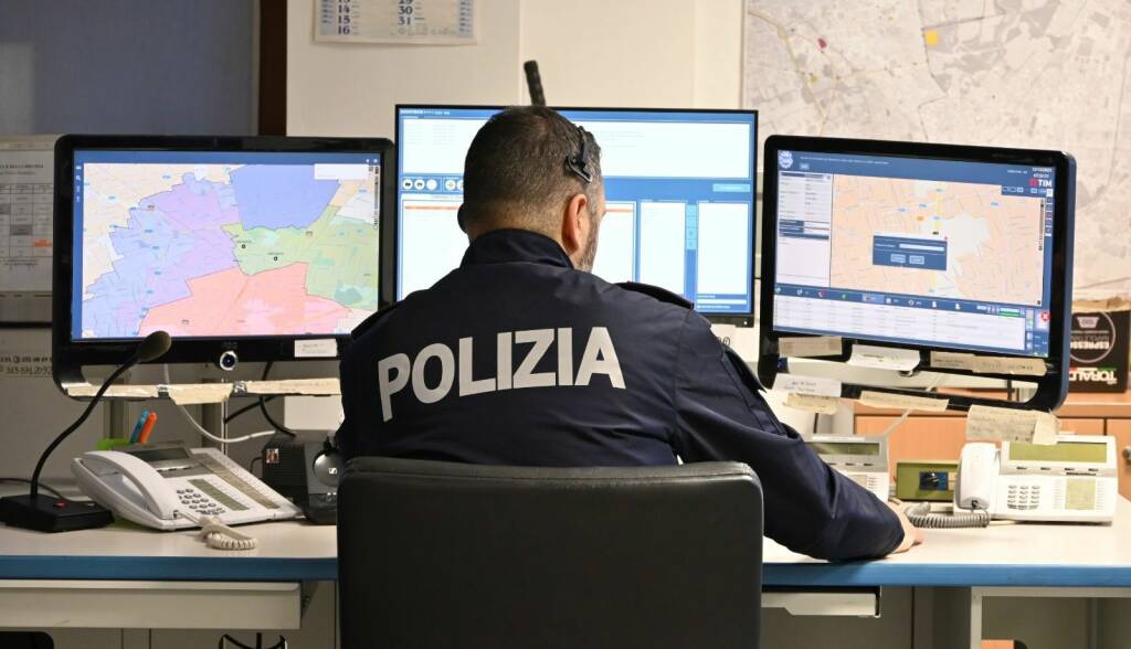 polizia questura monza