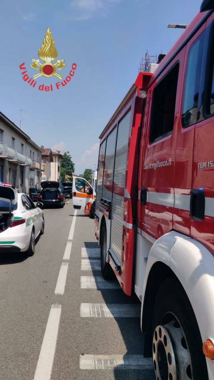 incidente frontale seregno