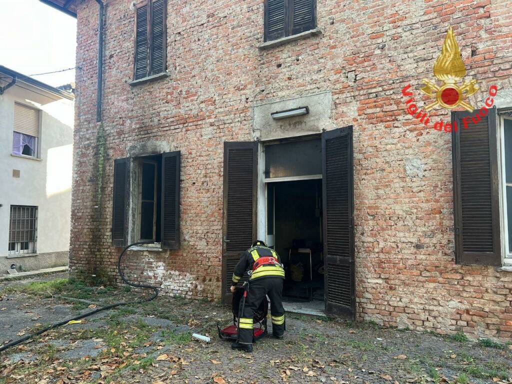 arcore incendio museo carabinieri