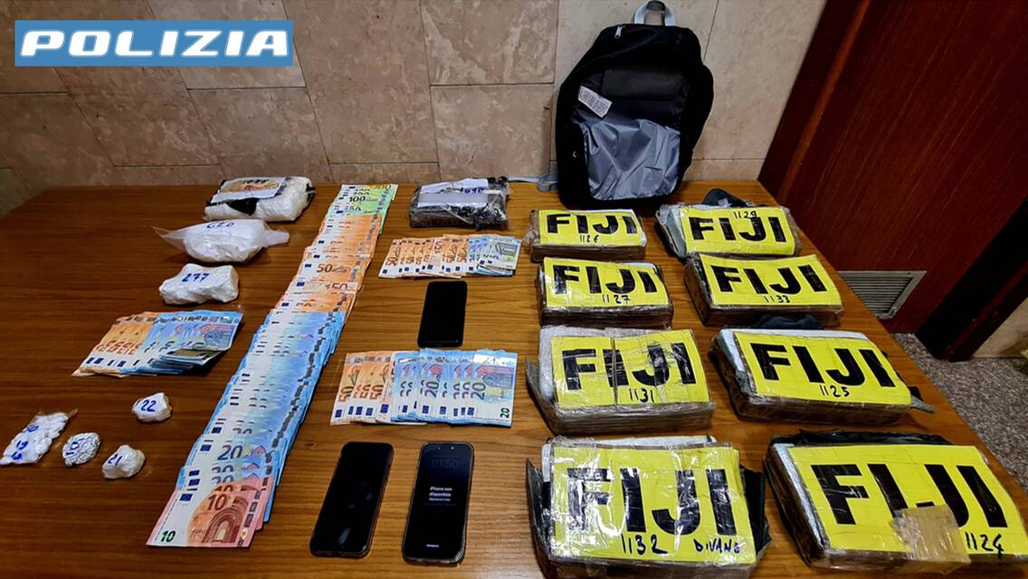 cocaina arresti parcheggio agrate brianza