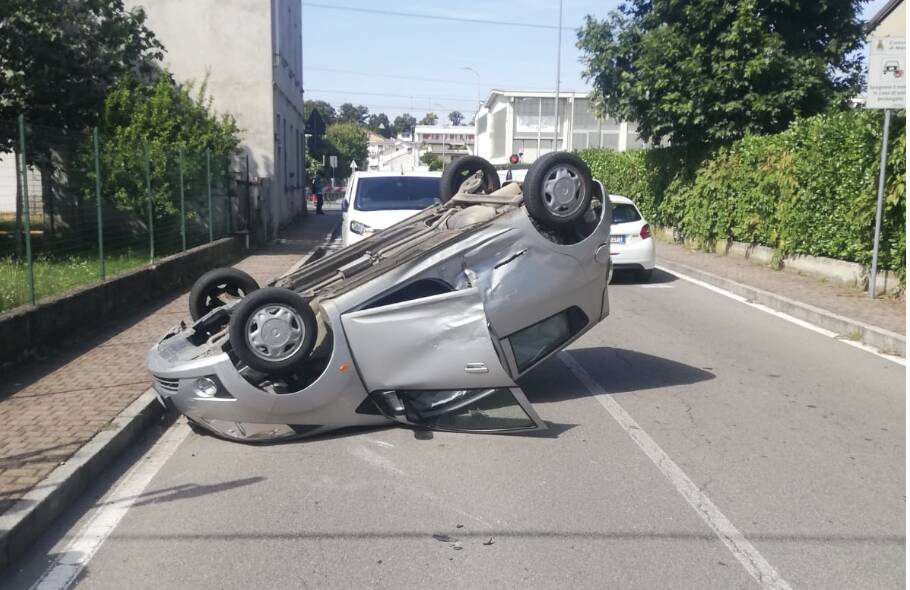 incidente ribaltamento meda